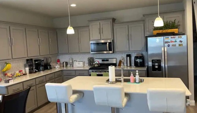 Room in the house with share bathroom and one guest per room