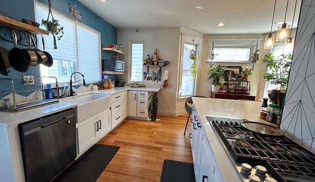 Spacious Family Haven- Working Space and Kid Space