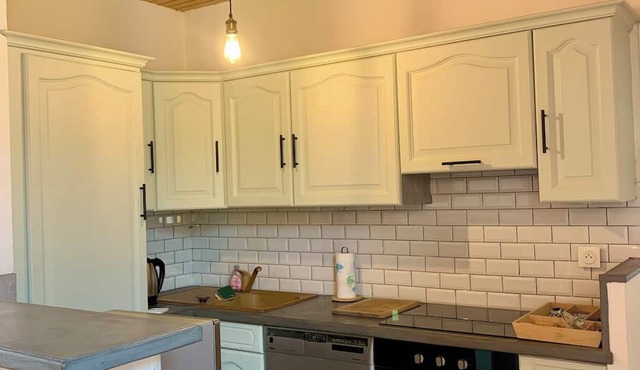 Au Centre de Sospel, Lumineux et Grand Appartement au Dernier Étage