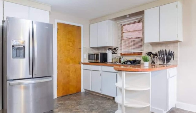 Welcome to our spacious 3-bedroom, 1-bathroom Single Family home in Buffalo, NY