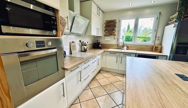 Le Magnolia: Piscine, Spa et Accès Direct Forêt