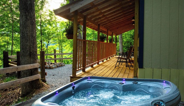 Wild N Kinky Cabin, Yoga & Stretching
