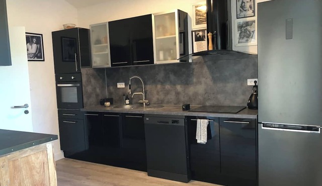 Maison au Calme « Les Jasmins », Proche de la Rivière à Mirabel et Blacons