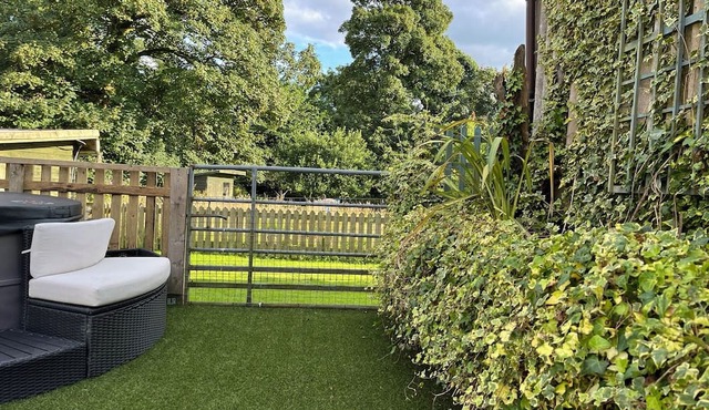 Escape to Hare Meadow Lodge, a 5-bed lodge in the Ribble Valley.