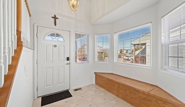 Fountain's Peaceful Home- 3BR