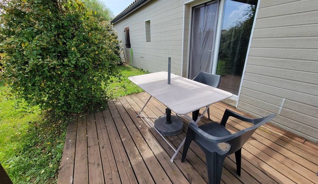 At the foot of the volcanoes, comfort, calm and walks