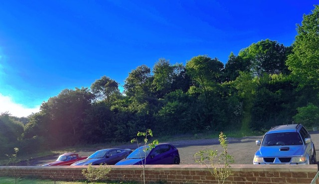 Basic-Tent-Countryside view-Communal washrooms
