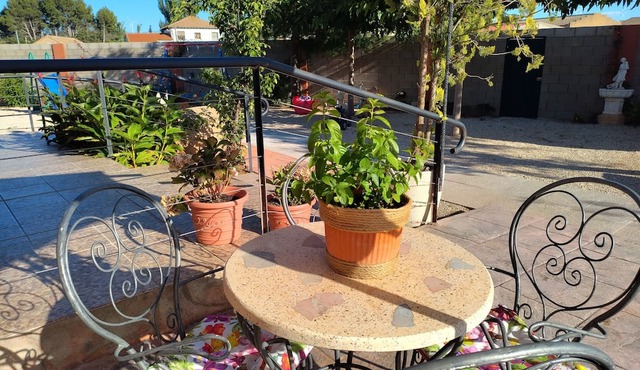 Studio Apartment 'Estudio Zafranales' with Sea View, Wi-Fi and Air Conditioning
