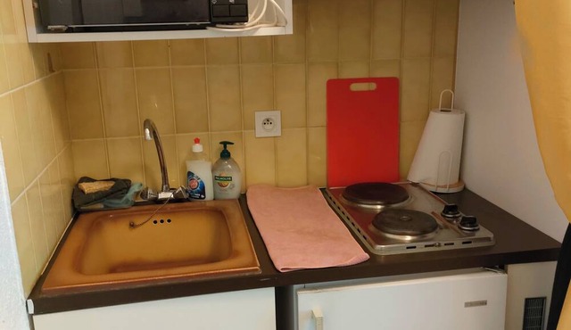 "Un Temps Pour Vous" Charmant Studio au Rdc, Situé aux Trois Epis.