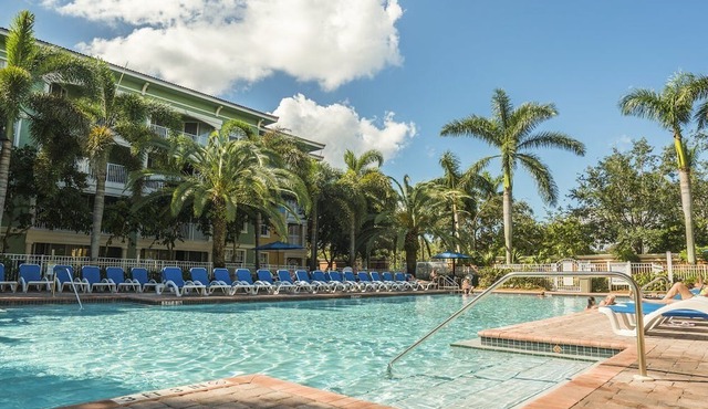 Luxury one bedroom and one bathroom unit with full amenities