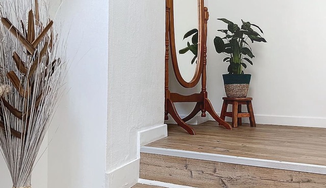 Apartment in the centre of Merlevenez