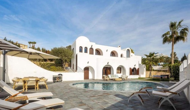 Incredible Costa Blanca Villa | Villa Lilith | 3 Bedrooms | Viewpoint Overlooking the Sea | Outdoor Spaces Surrounded by Sun Loungers, Umbrellas, Outdoor Tables, Ping Pong, Foosball and Barbecue | Private Outdoor Pool | Villajoyosa