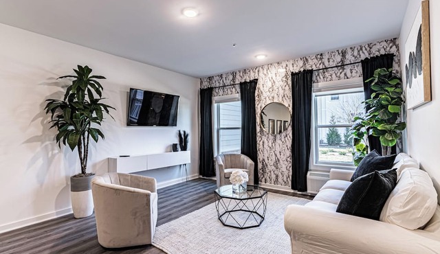 Posh Living Cozy 2 Condo in amazing Hillsborough Township