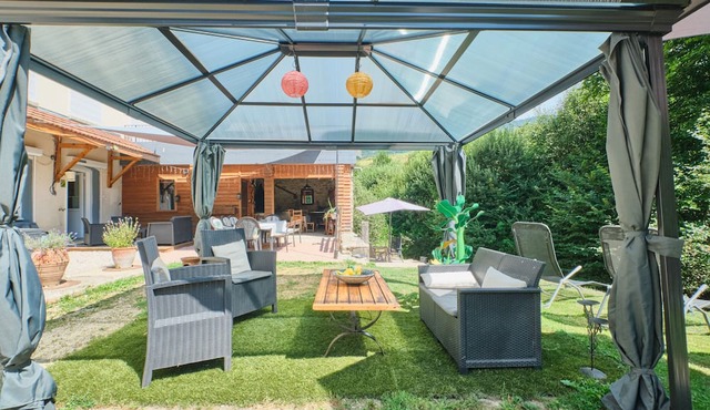 Apartment 'Gte Edelweiss' with Mountain View, Private Terrace and Wi-Fi