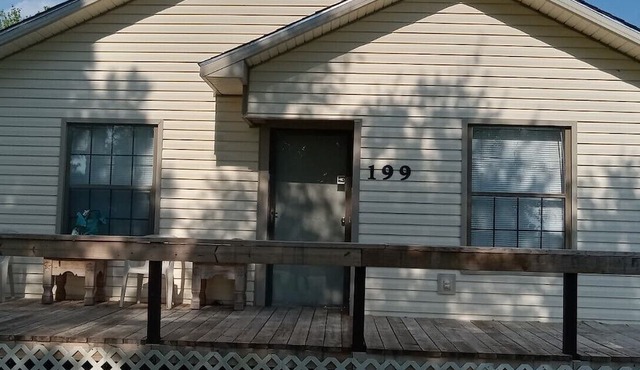 Catfish Capitol Charming 2-bdrm 1 bathroom house in peaceful East Tawakoni