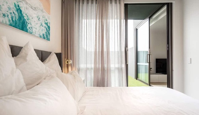 Balaclava Belle by Ready Set Stay