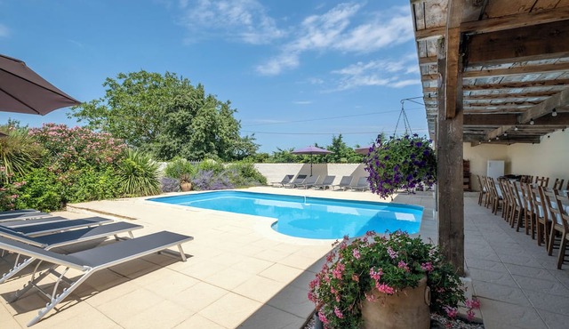 Holiday Home 'Domaine Chez Les Rois' with Private Pool, Private Terrace and Wi-Fi