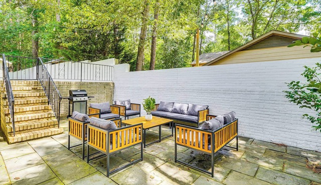 Durham Home w/Private Pool: Close to UNC & Duke!