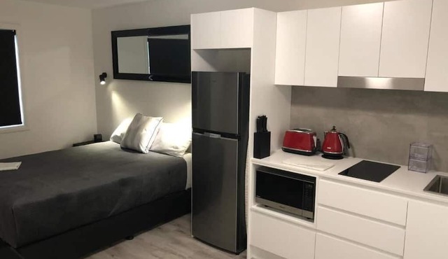 Studio Apartment Unit