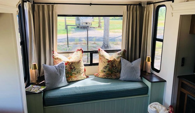 Couples Cottage Camper