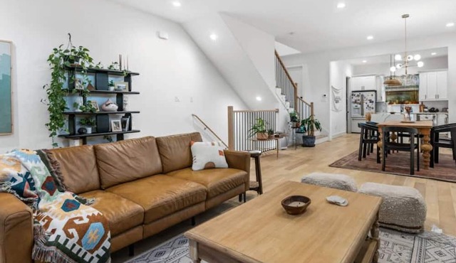 Spacious, pet friendly home with Yard and EV charger