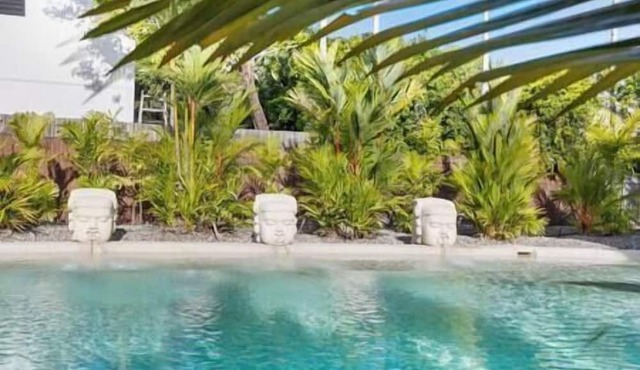 Clifton Beach Bliss 2BR Apartment, 300m to BEACH