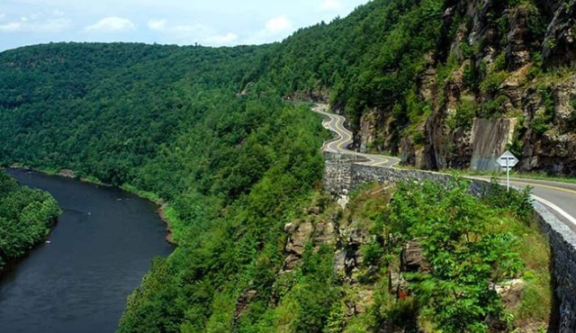 Private Sudio apartment with AC, WiFi in peaceful Glen Spey