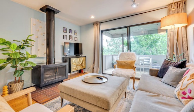 Boulder Condo w/Large Balcony < 1 Mi to CU!