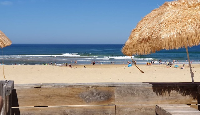 Holiday Home 'Maison Bois Proche De L'Atlantique' with Private Terrace, Wi-Fi and Air Conditioning