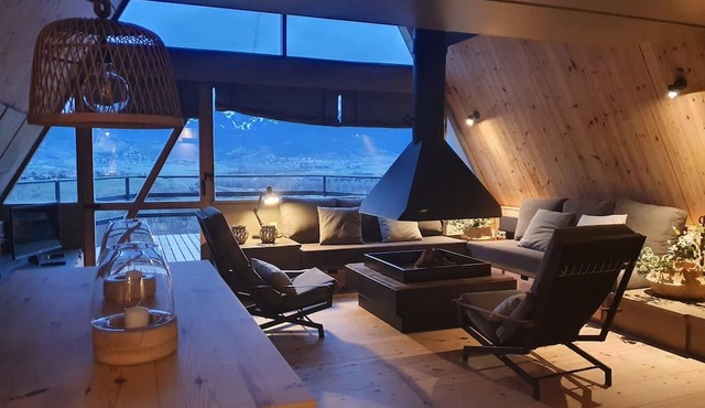 Holiday Home 'Cabanya Amb Encant' with Mountain View, Terrace and Garden