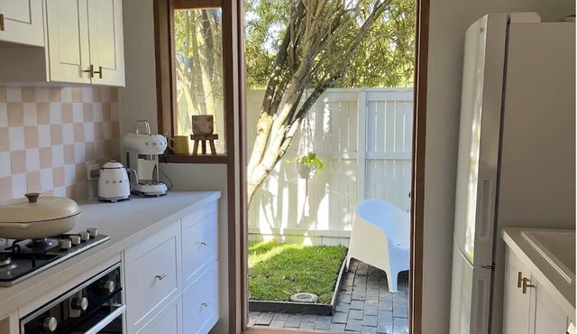 That Caba Place - Cute Townhouse Steps from Cabarita Beach