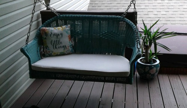 Cozy quiet country get away