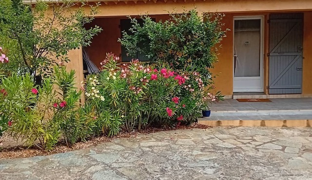 Chalet Indépendant 45m2 Calme et Sécurisé