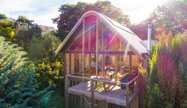 Horizon Villa. Newly renovated luxury villa in gorgeous private setting.