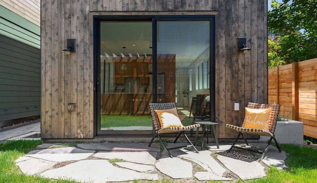 Newly Built Magnolia DADU with Spectacular Puget Sound Views - Available for 30+ Night Stays