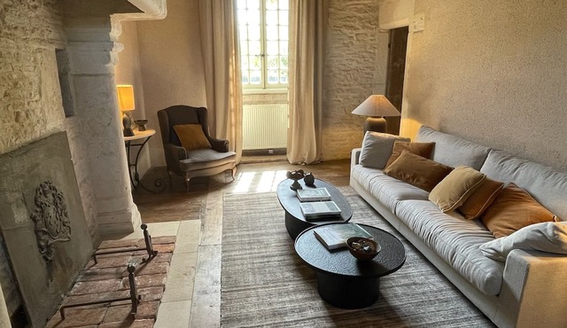 Manoir de Sacquenay - Independent guest house in the heart of Burgundy