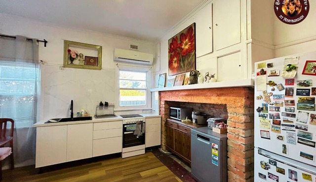 Harry Potter home in Maryborough, Victoria. Central located, cozy and spacious