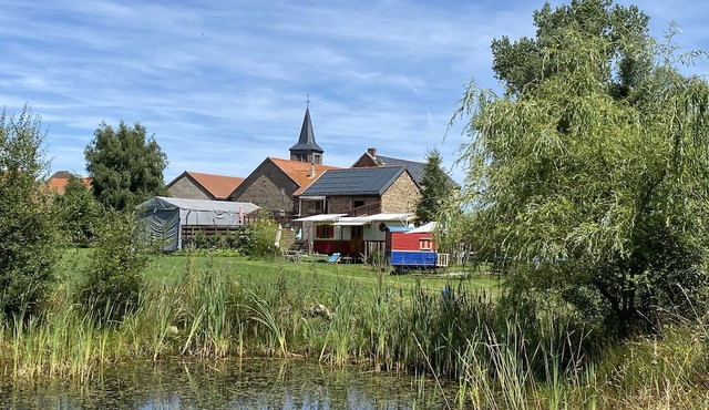 Mobile Home 'Roulotte Olivia' with Shared Pool, Wi-Fi and Air Conditioning