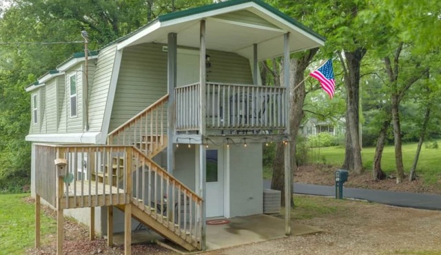 Charming barn with AC and WiFi in nice Culleoka