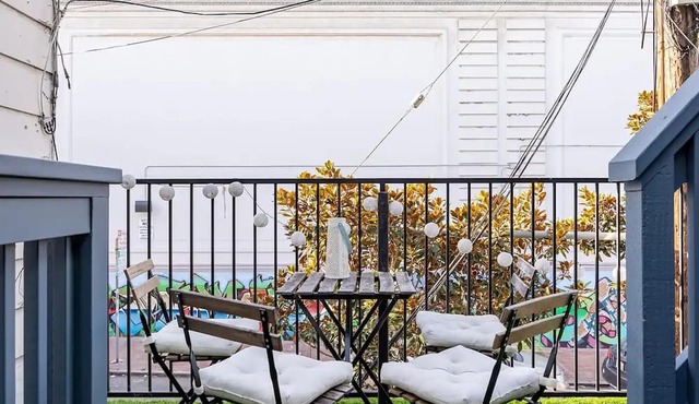 Central Mission 2Br 2Bth Apt with Patio