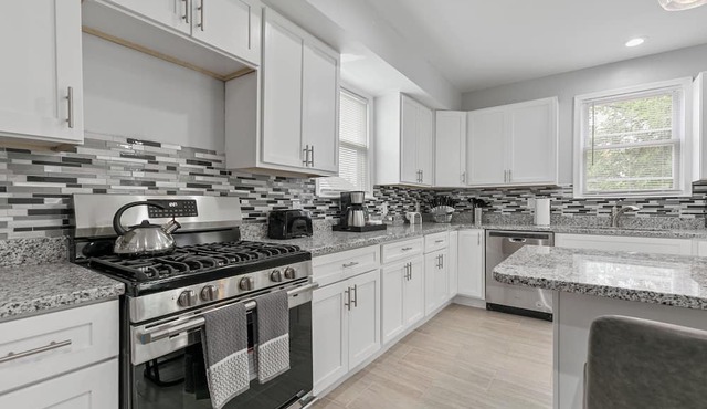 Luxury Stay on Woodbourne