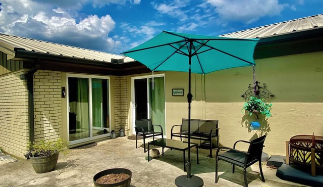 Spacious one level brick home. Only minutes to Historical downtown New Iberia.
