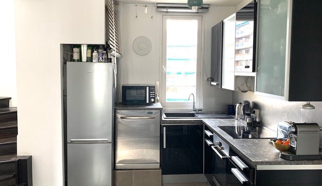 Spacious, comfortable, quiet duplex apartment