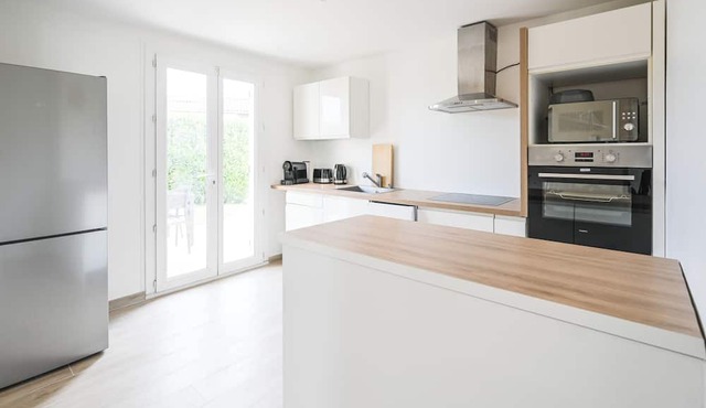 Nouveau - Maison Familiale Avec Piscine