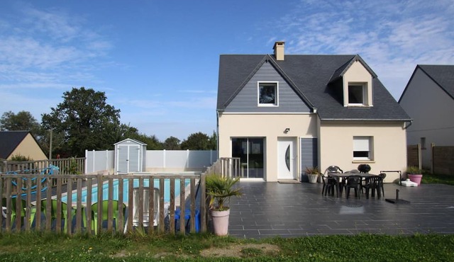 Gite Jullouville, 4 bedrooms, 8 persons