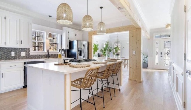 Tucked away in the forest on over an acre,perfect for a cozy family getaway