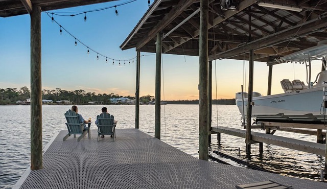 Scenic & Spacious Waterfront Oasis ~ Sleeps 23 ~ Private Pier and Dock ~ Pets OK
