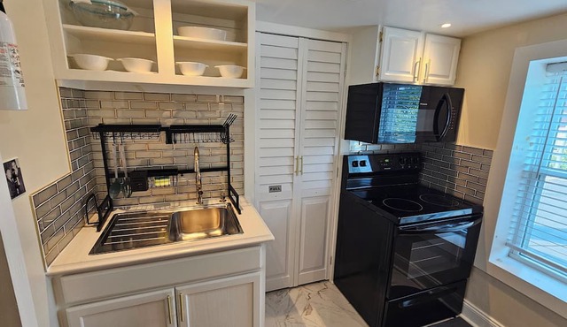 Two blocks away from Santana Arena in the heart of the city of Reading