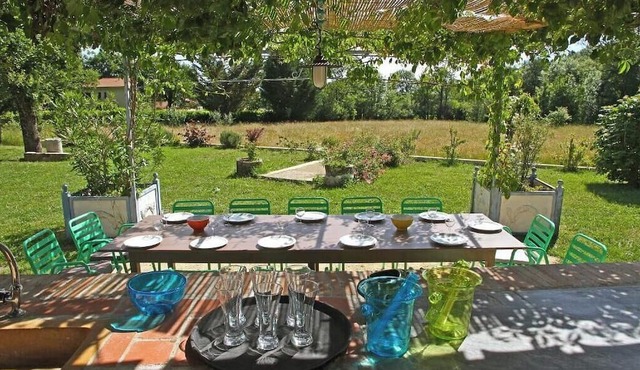 Ardeche Jaujac Maison de Caractère Gite 14 Personnes