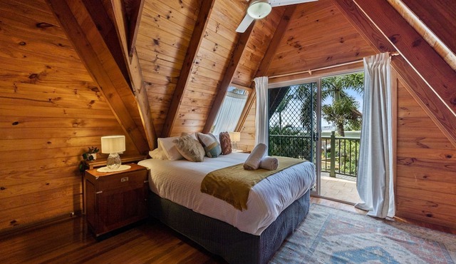 Lovat House by Discover Stradbroke